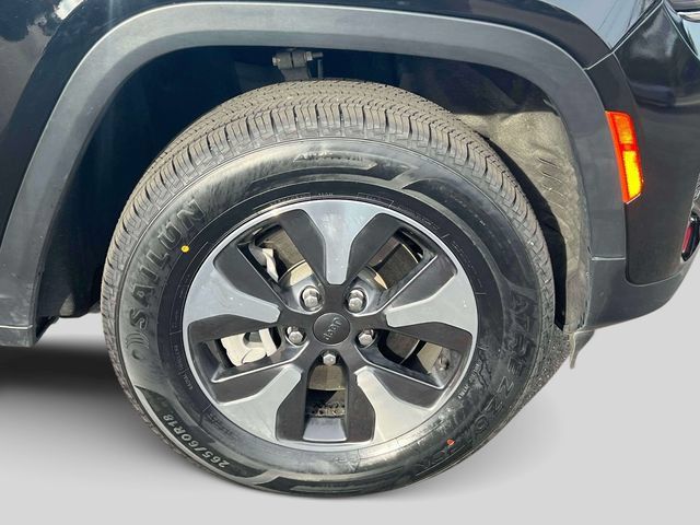 Used 2024 Jeep Grand Cherokee Limited 4xe AWD/4WD image 11