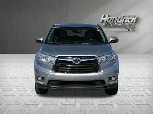Used 2015 Toyota Highlander Limited image 6