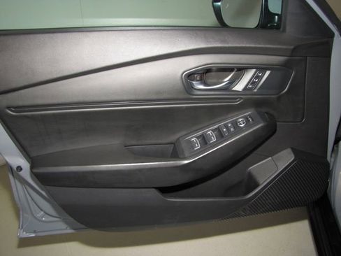 Certified 2024 Honda Accord EX-L image 10