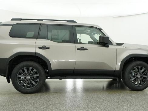 New 2026 Toyota Land Cruiser AWD/4WD image 27