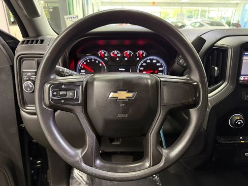 Used 2021 Chevrolet Silverado 1500 Custom RWD image 12
