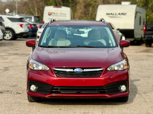 Used 2020 Subaru Impreza 2.0i Premium image 3