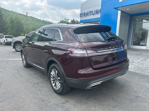 Used 2022 Lincoln Nautilus Standard w/ Premium Package image 5