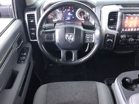 Used 2017 RAM 1500 Big Horn AWD/4WD image 29