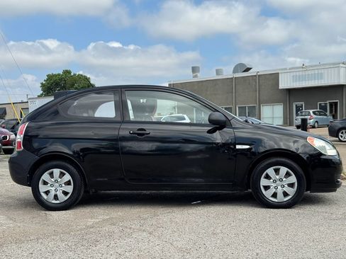Used 2008 Hyundai Accent GS FWD image 8