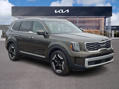 Certified 2024 Kia Telluride S w/ S Sunroof Package