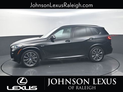 Used 2023 BMW X5 xDrive45e w/ Executive Package image 2