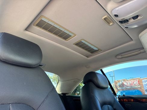 Used 2006 Mercedes-Benz CL 500 image 10