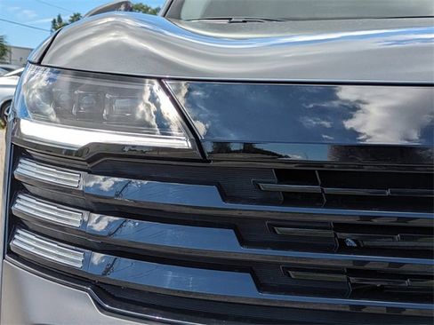 New 2026 Nissan Kicks SV w/ Illumination Package image 11