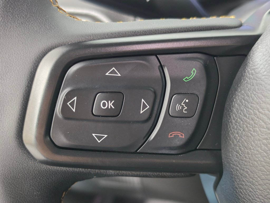 Used 2024 Jeep Wrangler Unlimited AWD/4WD image 24