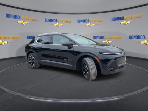 New 2026 Chevrolet Equinox EV LT image 5