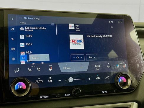 Used 2023 Lexus RX 350 Premium image 21