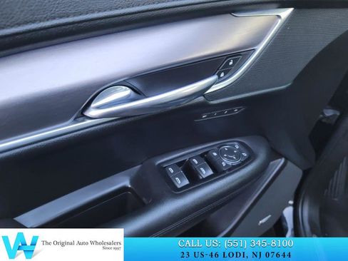 Used 2019 Cadillac XT5 Premium Luxury w/ Driver Assist Package image 15