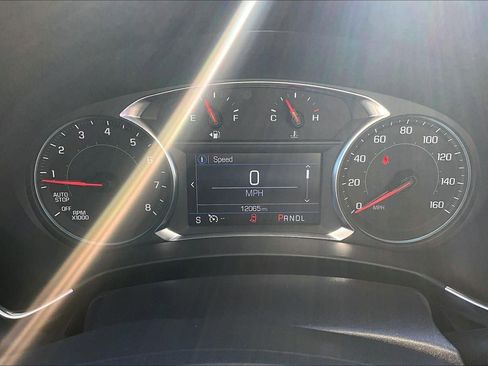 Used 2024 Chevrolet Equinox LT w/ LPO, Floor Liner Package image 21