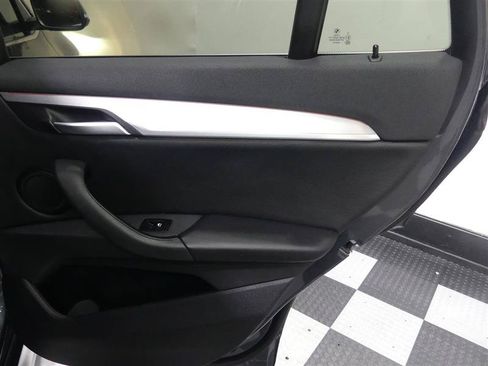 Used 2017 BMW X1 xDrive28i AWD/4WD image 26