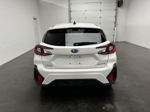 Used 2025 Subaru Crosstrek 2.0i AWD/4WD image 7
