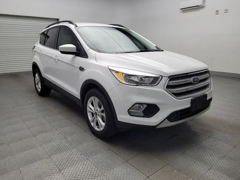 Used 2018 Ford Escape SE image 13