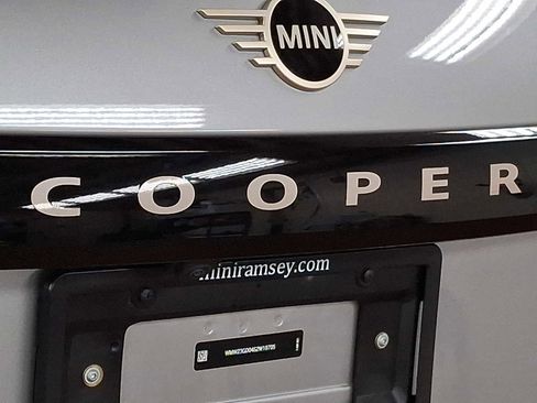 Certified 2025 MINI Cooper S image 29