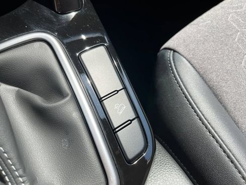 Certified 2026 Kia Seltos S FWD image 20