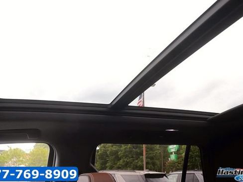 Used 2026 Chevrolet Tahoe High Country w/ Sun And Tow Package AWD/4WD image 32