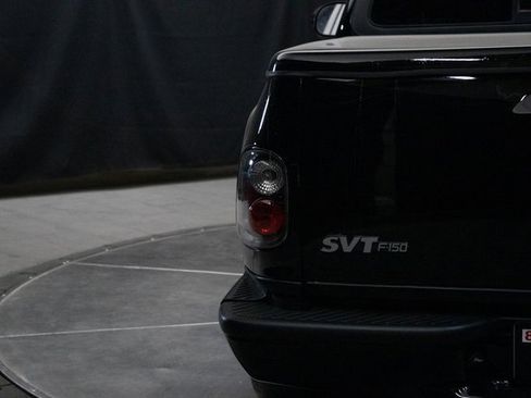 Used 2002 Ford F150 Lightning image 12