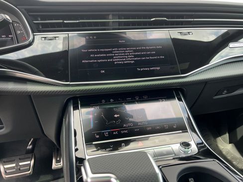 New 2025 Audi SQ8 Prestige image 21