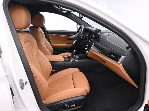 Used 2023 BMW 530i xDrive w/ Premium Package AWD/4WD image 21