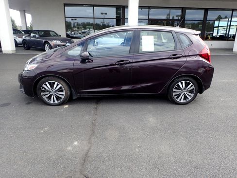 Used 2016 Honda Fit EX image 2