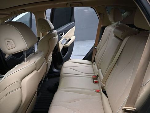 Used 2019 Acura RDX AWD w/ Advance Package image 17