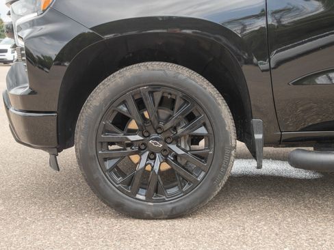 Used 2024 Chevrolet Silverado 1500 RST w/ Rally Edition AWD/4WD image 29
