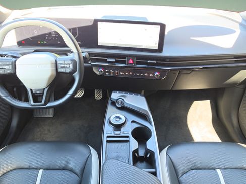 Used 2025 Kia EV6 GT-Line AWD/4WD image 10