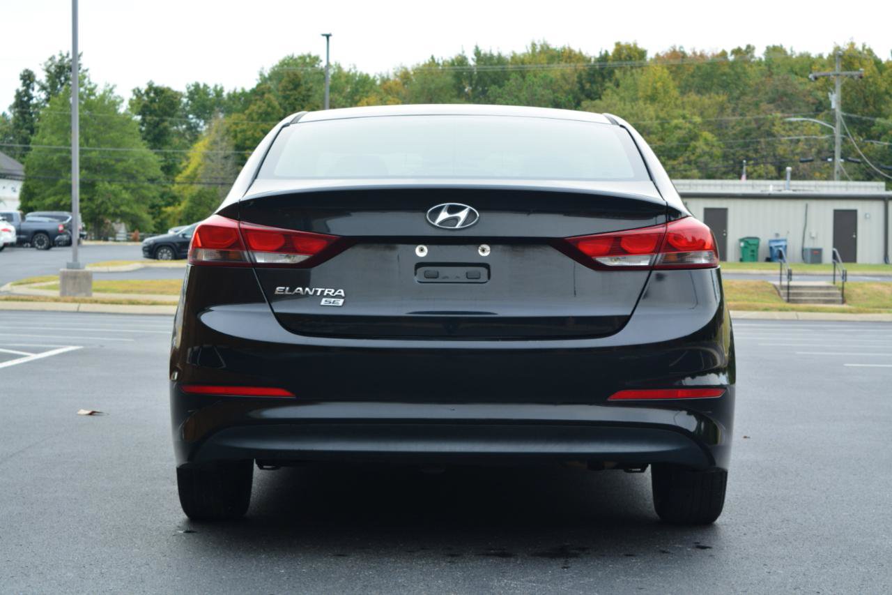 Used 2018 Hyundai Elantra SE FWD image 6