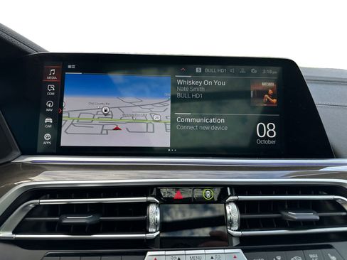 Used 2023 BMW X5 xDrive40i w/ Premium Package image 15