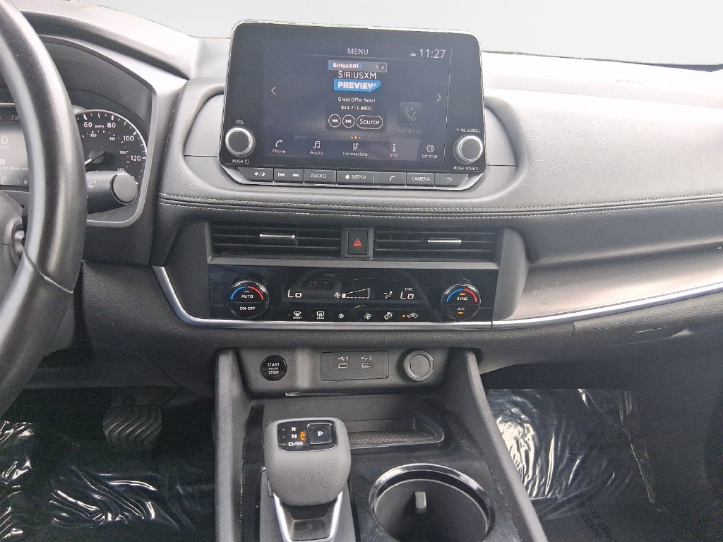 Used 2025 Nissan Rogue SV FWD image 22