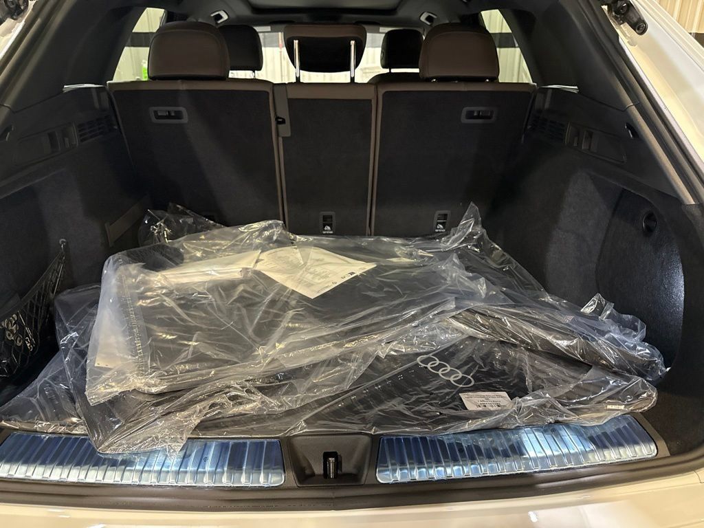 New 2026 Audi Q5 Premium AWD/4WD image 18