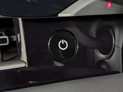 New 2026 Porsche Taycan AWD/4WD image 36