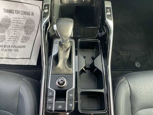 Used 2022 Kia Sorento SX image 16