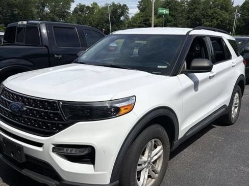 Used 2020 Ford Explorer XLT w/ Equipment Group 202A AWD/4WD image 1