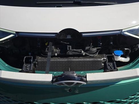 New 2025 Volkswagen ID. Buzz 1st Edition image 18