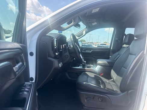 Certified 2023 GMC Sierra 1500 SLT w/ SLT Premium Package AWD/4WD image 14