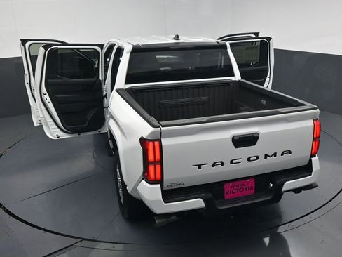 Used 2025 Toyota Tacoma SR5 RWD image 22