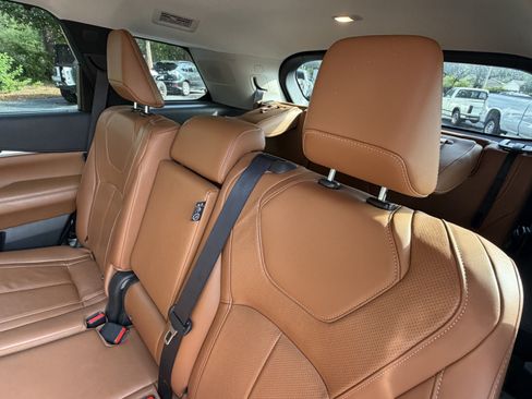 Used 2023 INFINITI QX60 Sensory AWD/4WD image 33