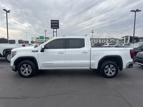 Used 2025 GMC Sierra 1500 SLT image 6