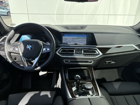 Used 2021 BMW X5 xDrive40i w/ Convenience Package image 16