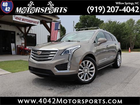 Used 2019 Cadillac XT5 Luxury FWD image 1
