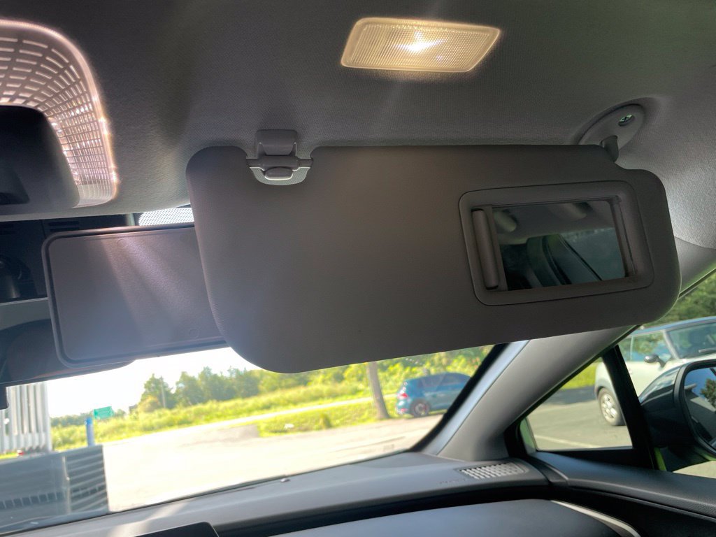 Used 2023 Toyota Prius LE FWD image 31