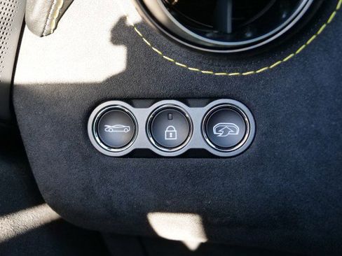 Used 2020 McLaren 720S Performance image 36