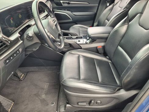 Used 2025 Kia Telluride S AWD/4WD image 20