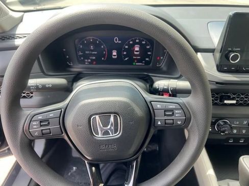 New 2025 Honda Accord SE image 11