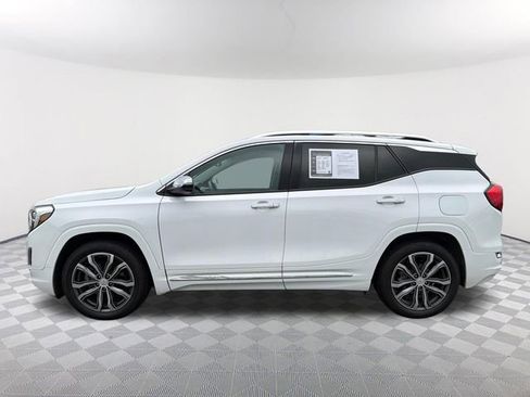 Used 2018 GMC Terrain Denali w/ Comfort Package image 8